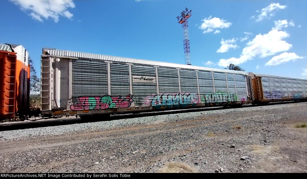 PW 402091 Con Grafiti 